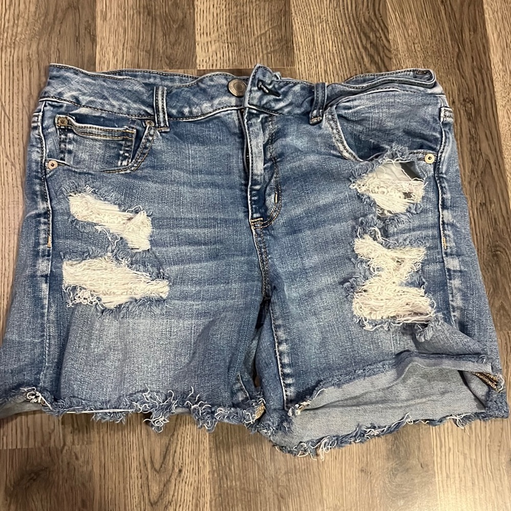 American eagle size 14 Jean shorts